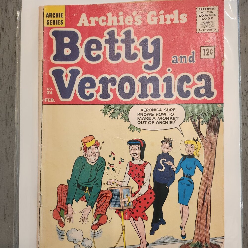 Archie's Girls Betty and Veronica #74